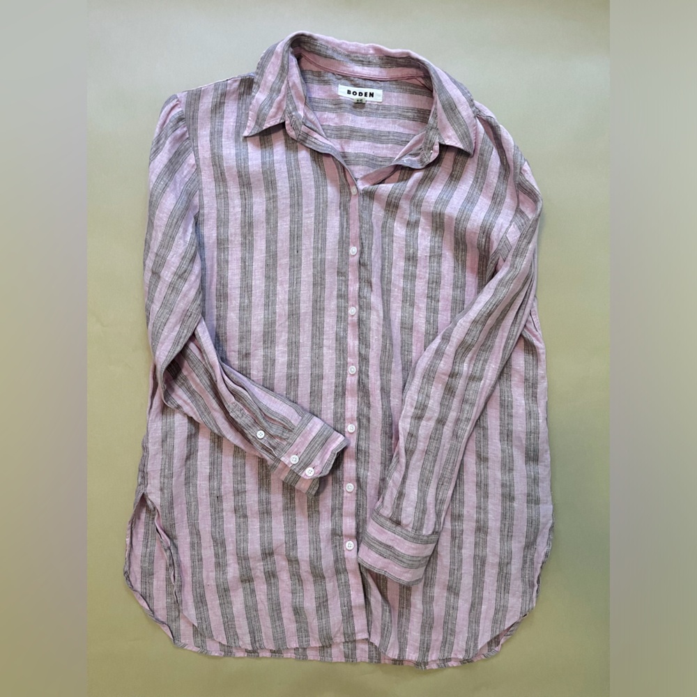 A tunic style linen shirt - Boden size L in pink and with gold thread